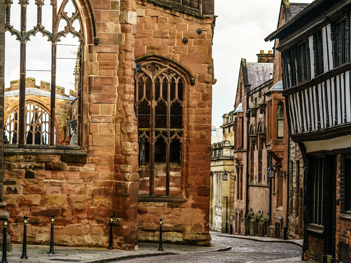 Short-let and Airbnb apartment location in Coventry managed by Renzo