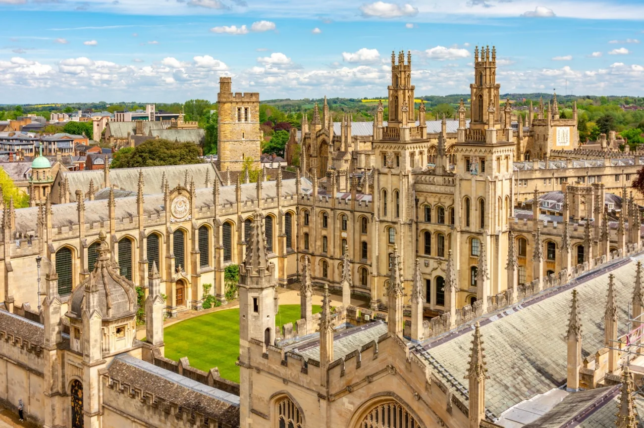 Airbnb and short let management in Oxford