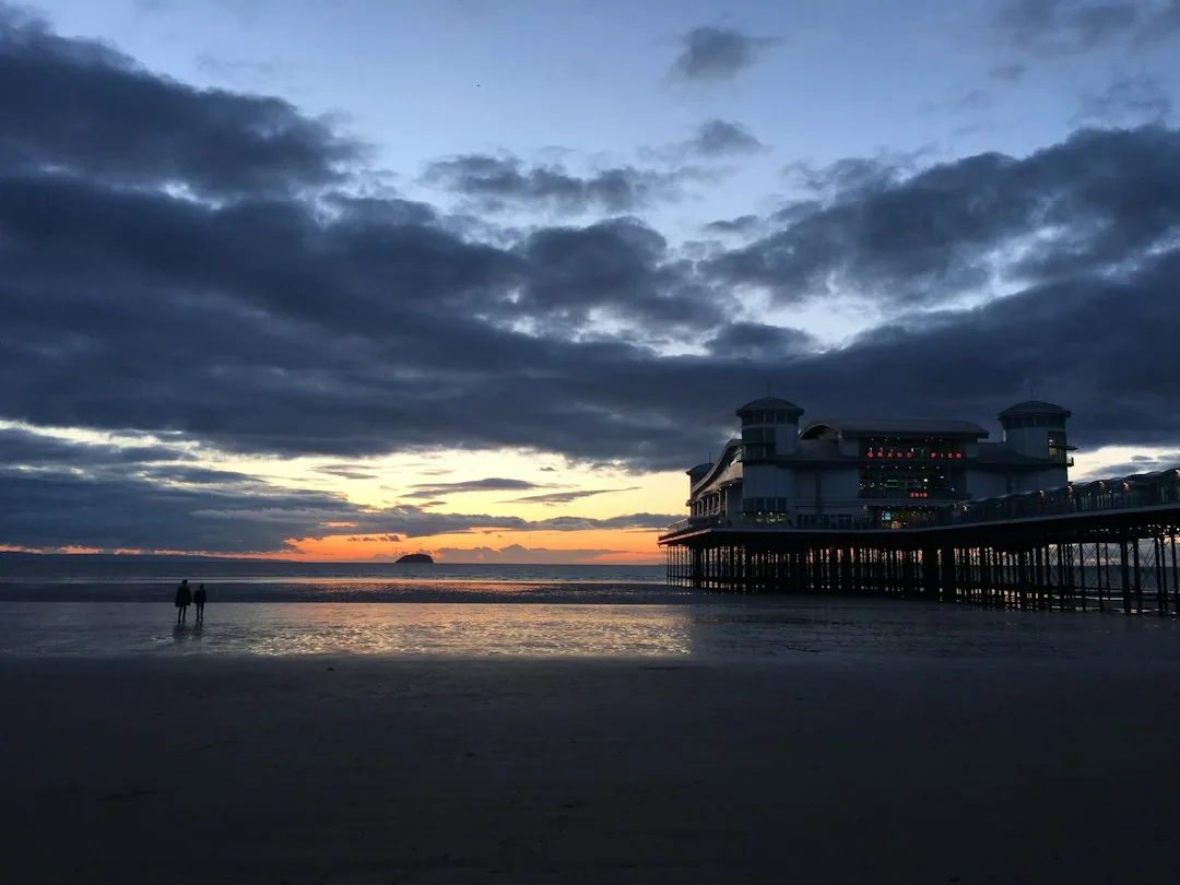 Airbnb and short let management in Cardiff
