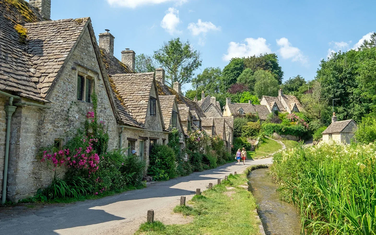 Airbnb and short let management in The Cotswolds